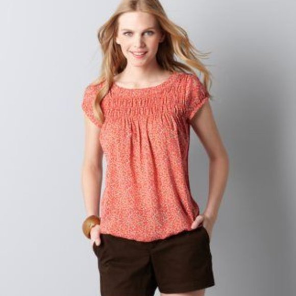 LOFT Tops - Loft PETITE ROMANTIC GARDEN SMOCKED BUBBLE Top